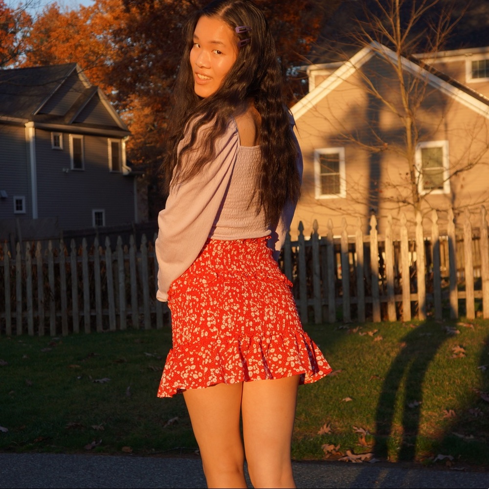SOLD-OUT Red Floral Smocked Ruffle Skirt
